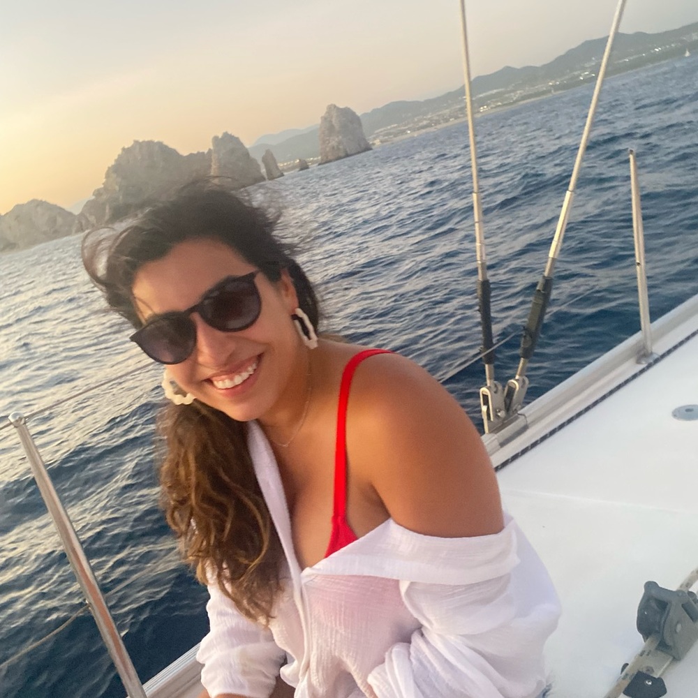 Meet your Posher, Victoria